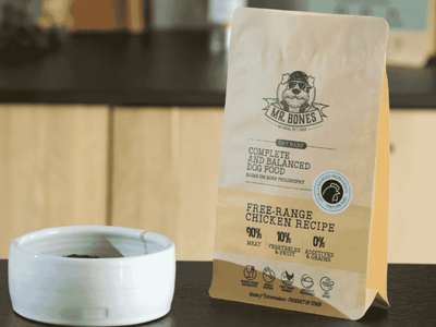 Mr. Bones lufttørket råfôr av frittgående kylling - Hundepappa